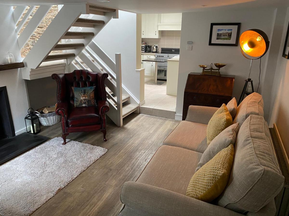 Arthur Street Guest Cottage Хилсбъро Екстериор снимка